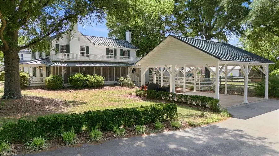 8827 Nc Highway 109, Wallburg, NC 27107 - #3