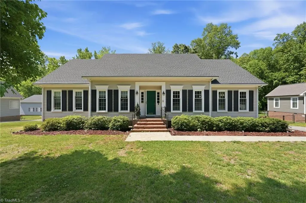1406 Cherry Drive, Burlington, NC 27215 - #1