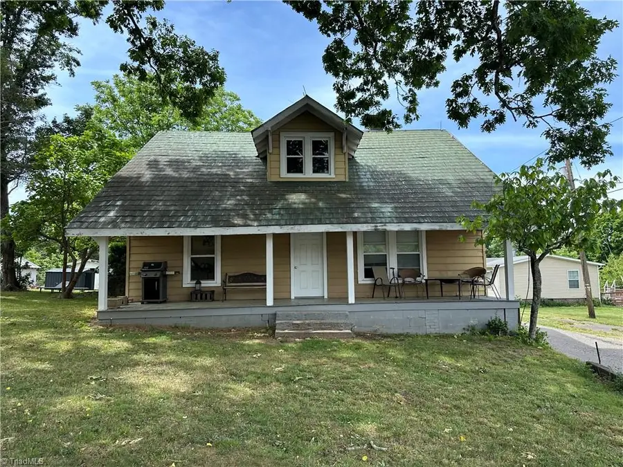 5149 Boone Trail, Millers Creek, NC 28651 - #2
