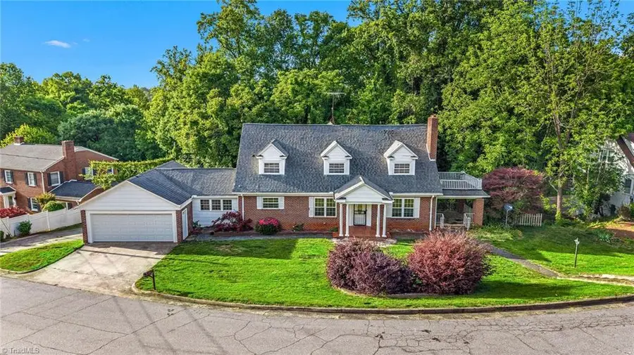 112 Pilson Street, North Wilkesboro, NC 28659 - #2