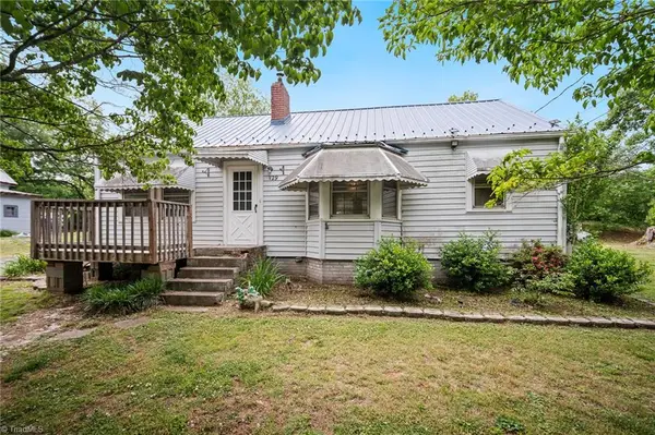 129 W Finch Avenue, Denton, NC 27239