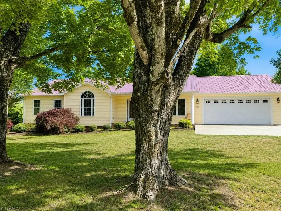 858 George Murphy Road, Midway, NC 27107 - #2
