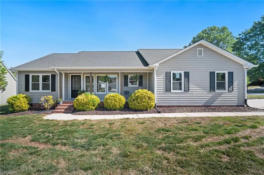102 Birchwood Court, Trinity, NC 27370 - #1