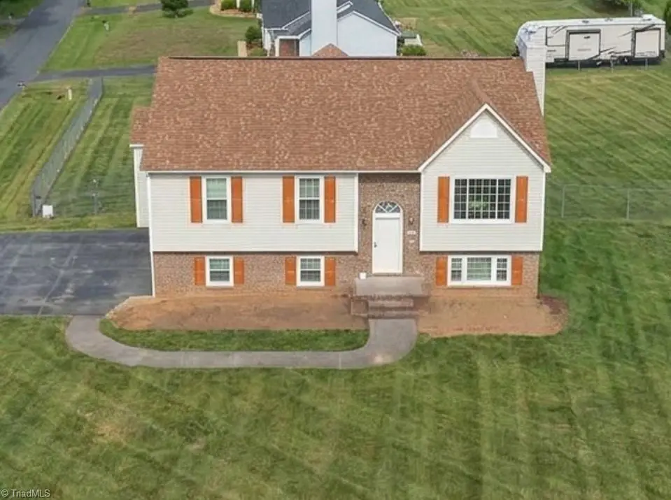 136 Central Ridge Court, Clemmons, NC 27012 - #1