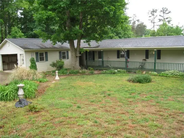 1055 Zack Drive, Pilot Mountain, NC 27041