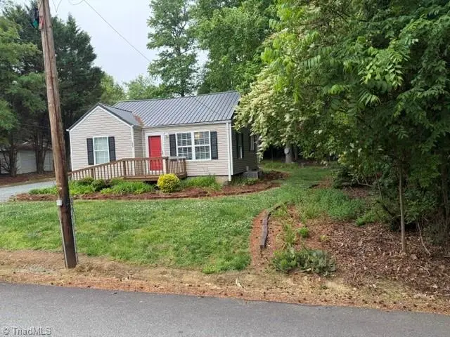 295 Spring Street, Denton, NC 27239 - #2