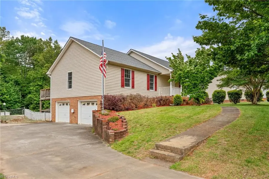 1120 Woodbury Road, King, NC 27021 - #2