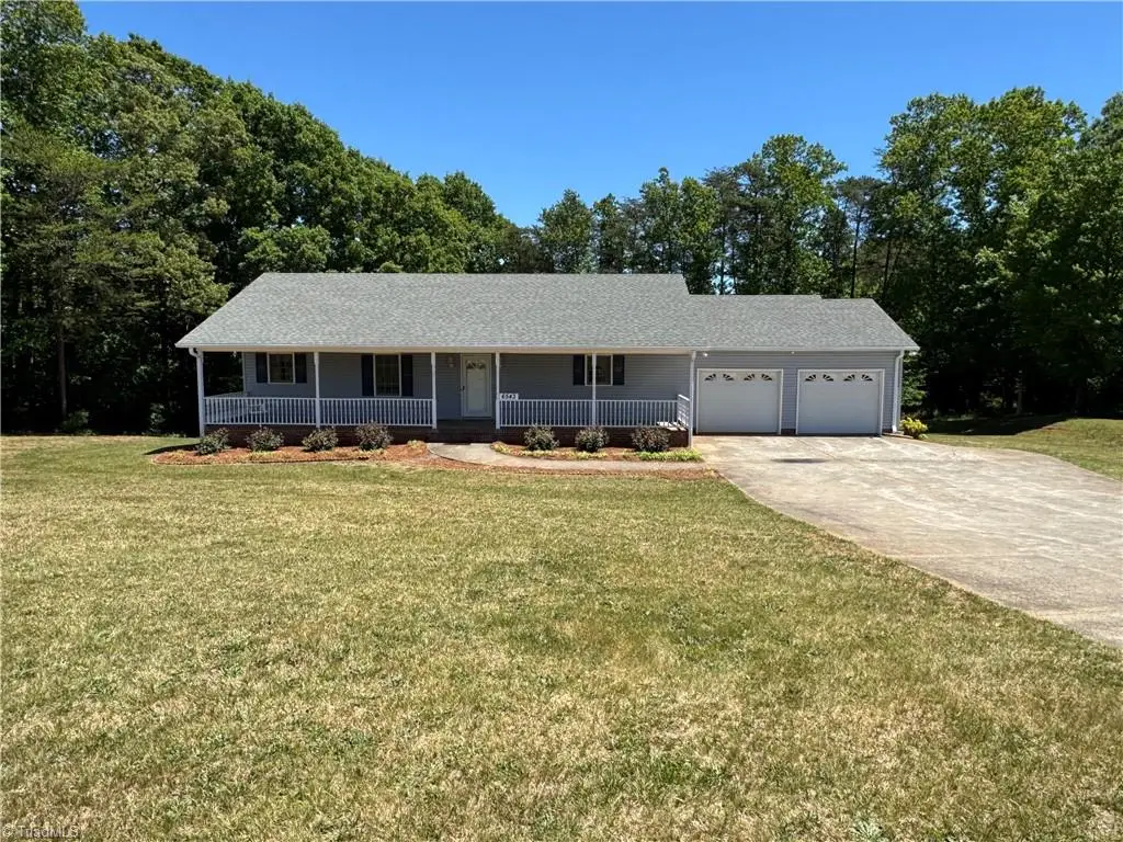 6543 Nc Highway 66 S, King, NC 27021 - #1