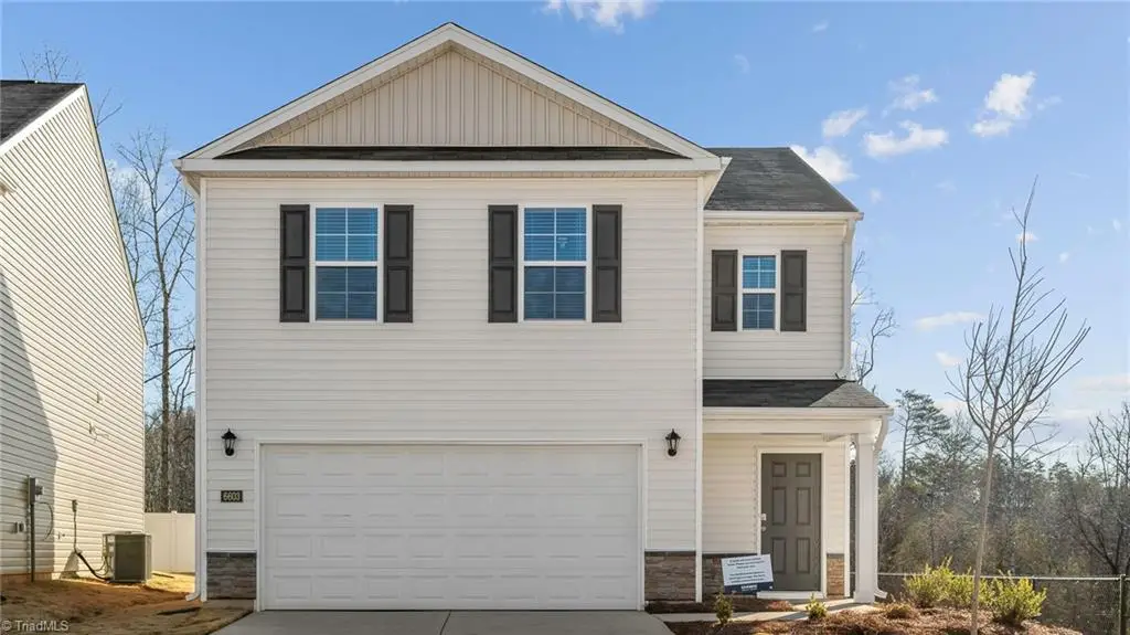 628 Beechwood Circle, Thomasville, NC 27360 - #1