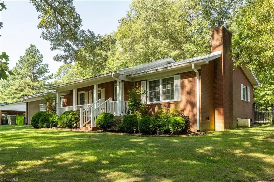 262 Boggs Road, Thomasville, NC 27360 - #3