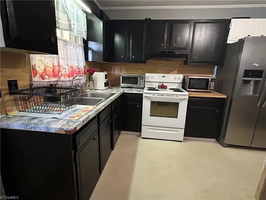 8721 Linwood Southmont Road, Lexington, NC 27292 - #3