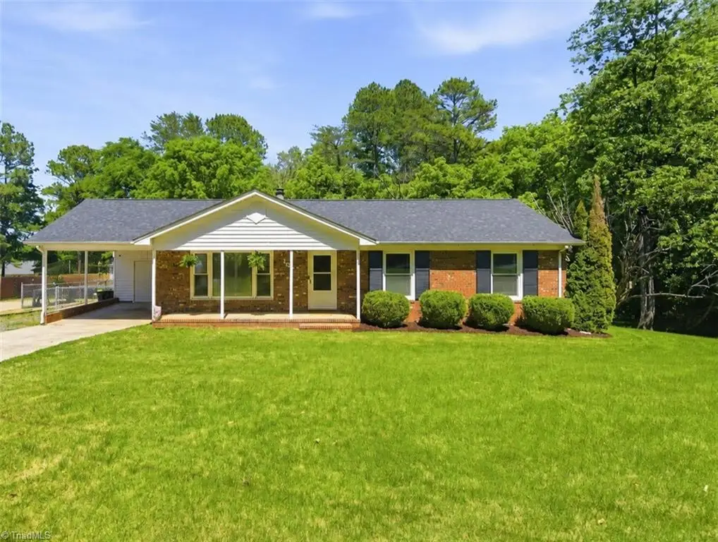 186 Windsor Drive, Graham, NC 27253 - #1
