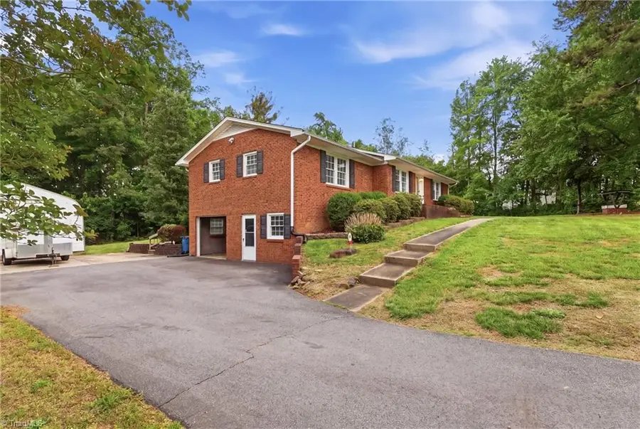 3415 Longview Drive, Archdale, NC 27263 - #2