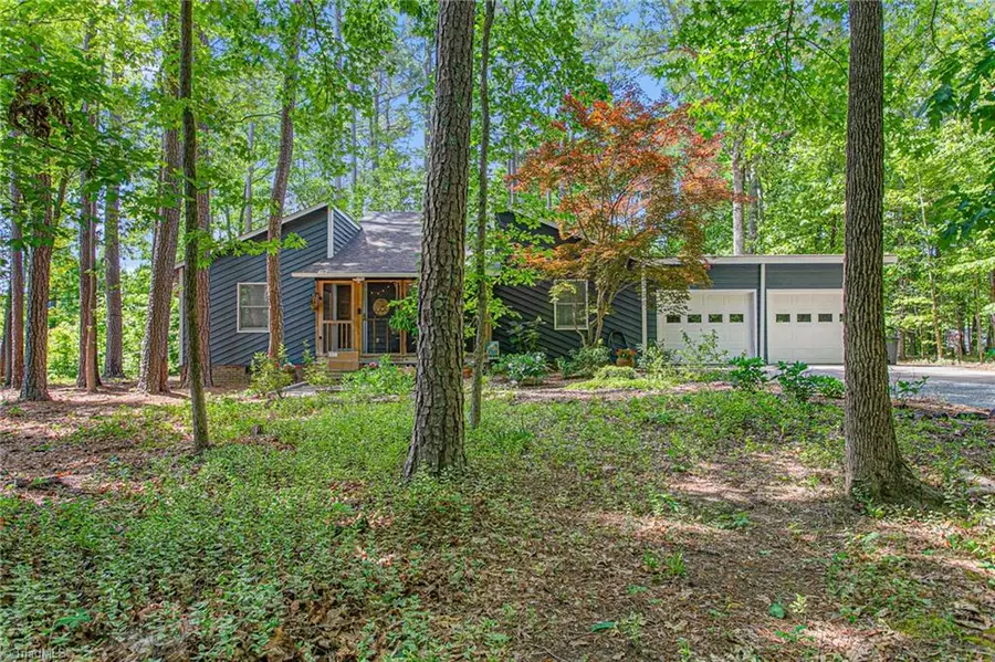 7 Hickory Trail, Thomasville, NC 27360 - #3