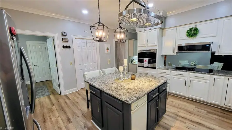7035 Skylark Road, Pfafftown, NC 27040 - #3