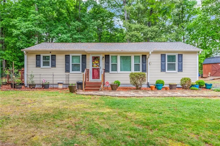 4720 Warner Road, Pfafftown, NC 27040 - #2