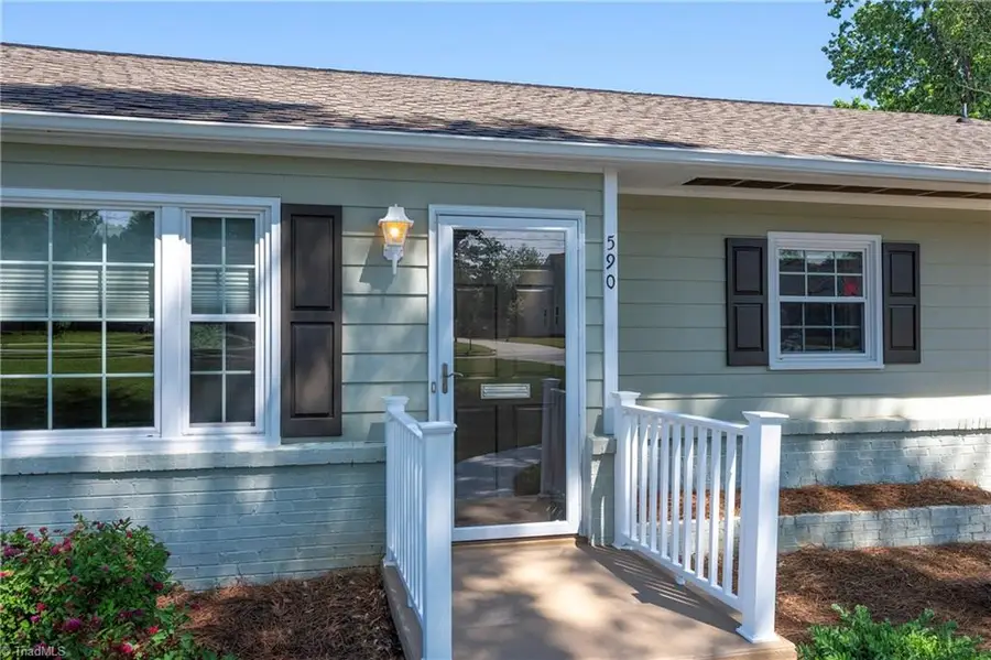 590 N Peace Haven Road, Winston Salem, NC 27104 - #2