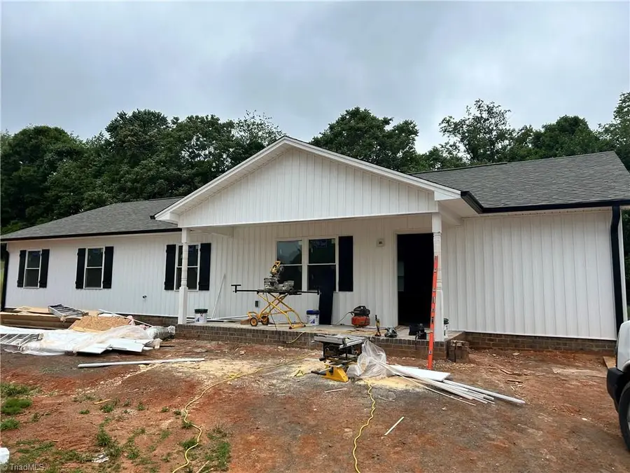 1013 Blue Dan Lane, Yadkinville, NC 27055 - #2