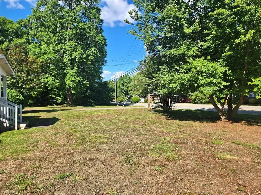 3021 Branderwood Drive, Greensboro, NC 27406 - #2