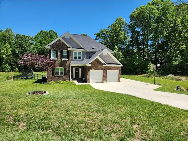 3220 Islay Court, Greensboro, NC 27455