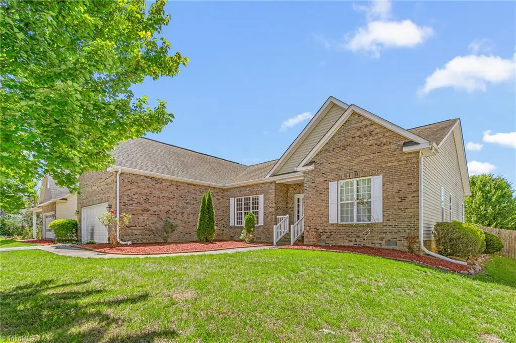 6812 W Whirlaway Court, Whitsett, NC 27377 - #1