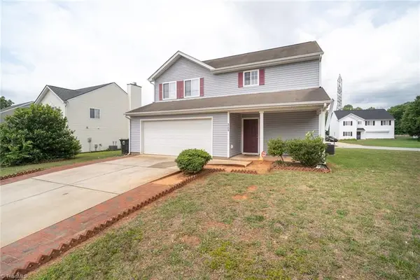 5709 Waterpoint Drive, Browns Summit, NC 27214