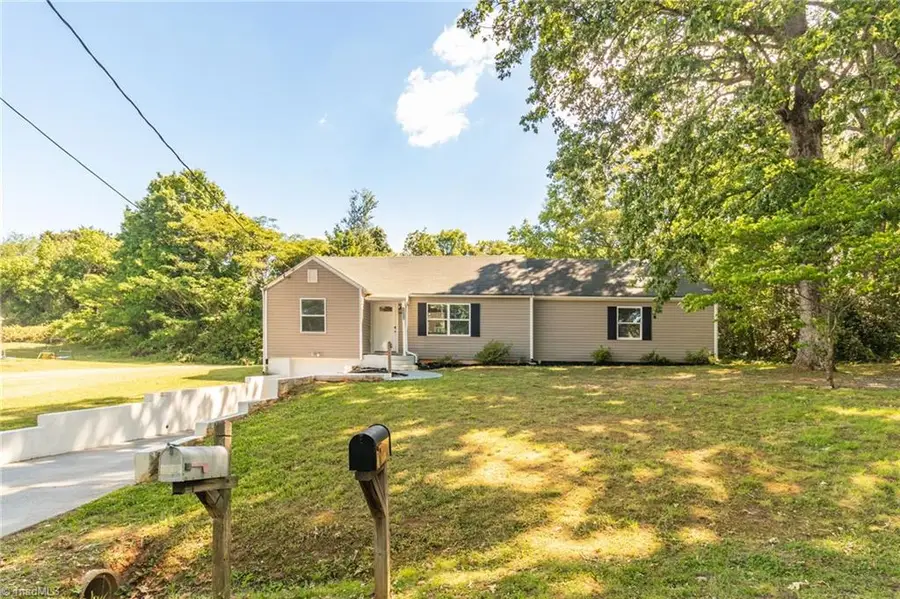 2537 Owen Drive, Winston Salem, NC 27106 - #2