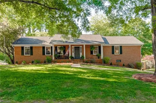 4210 Briarcliffe Road, Winston-Salem, NC 27106