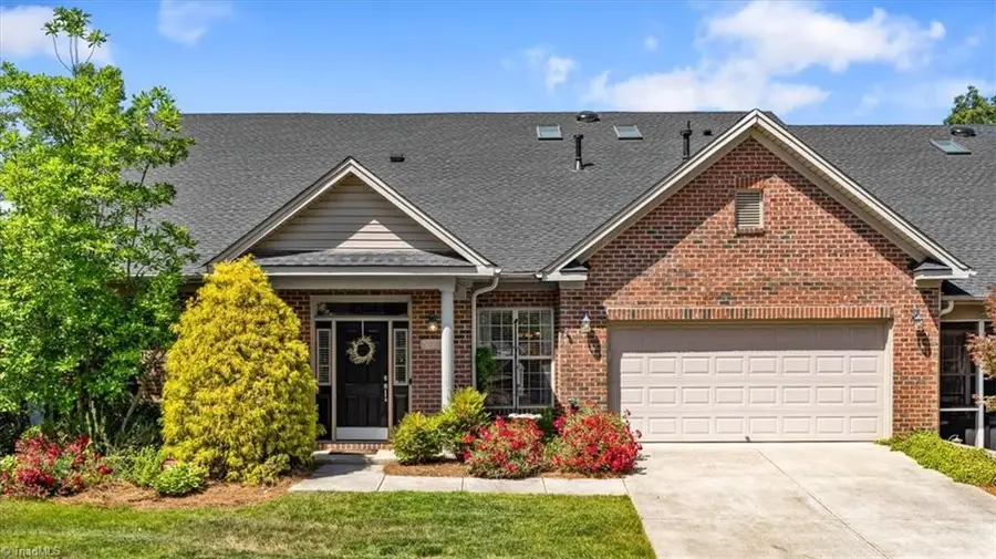 3075 Renaissance Parkway, Jamestown, NC 27282 - #2