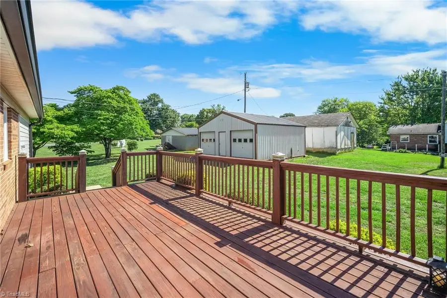 287 Holly Avenue, Mount Airy, NC 27030 - #3