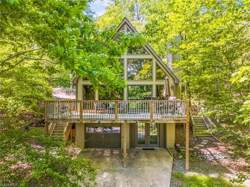 1916 Chateau Ridge, Winston Salem, NC 27103 - #1