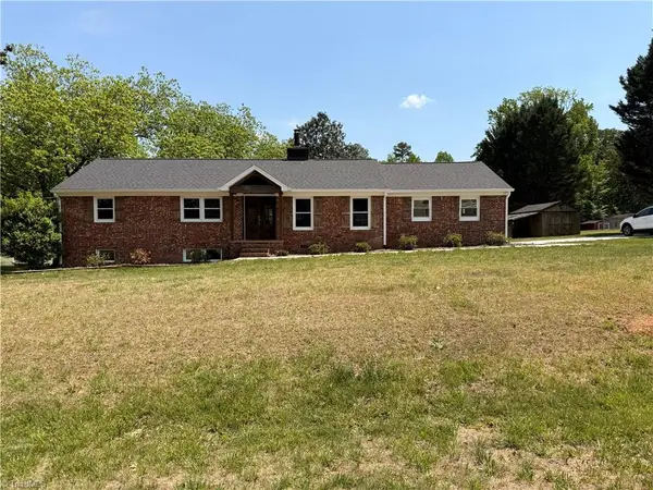 2006 Ledford Road, Greensboro, NC 27406
