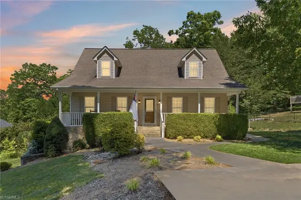 2586 Butterfly Trail, Randleman, NC 27317