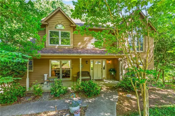 9412 Horse Creek Run, Kernersville, NC 27284
