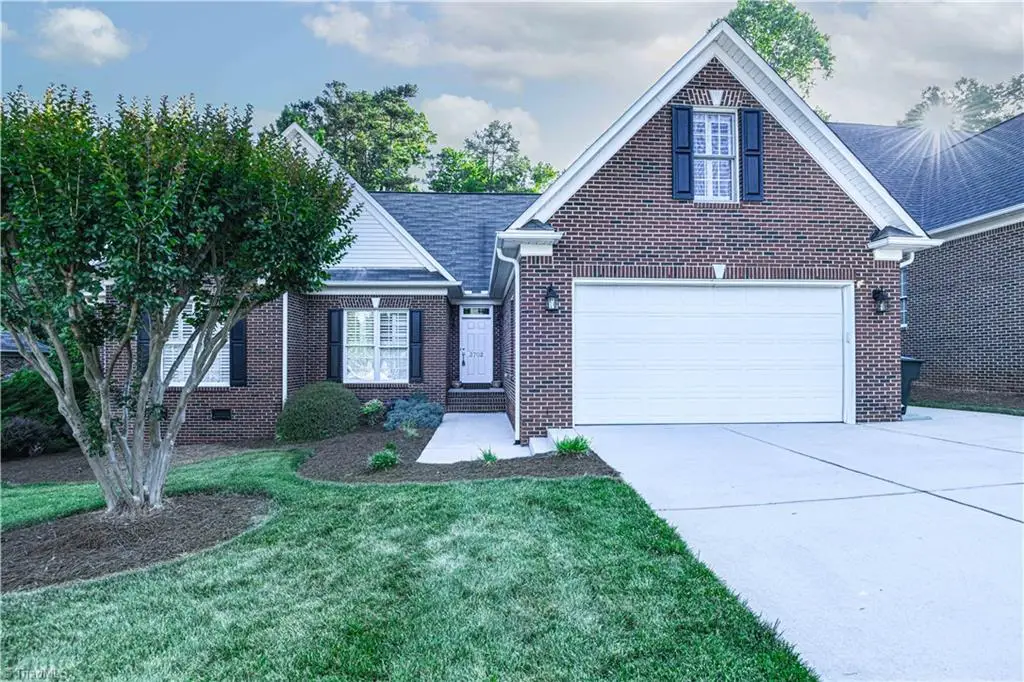3702 Regents Park Lane, Greensboro, NC 27455 - #1
