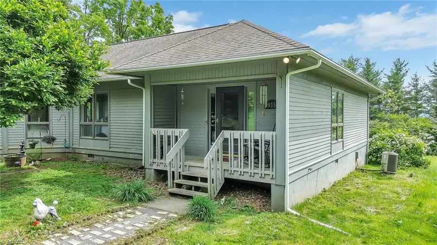 931,935,939 Don Bare Road, Jefferson, NC 28640 - #3