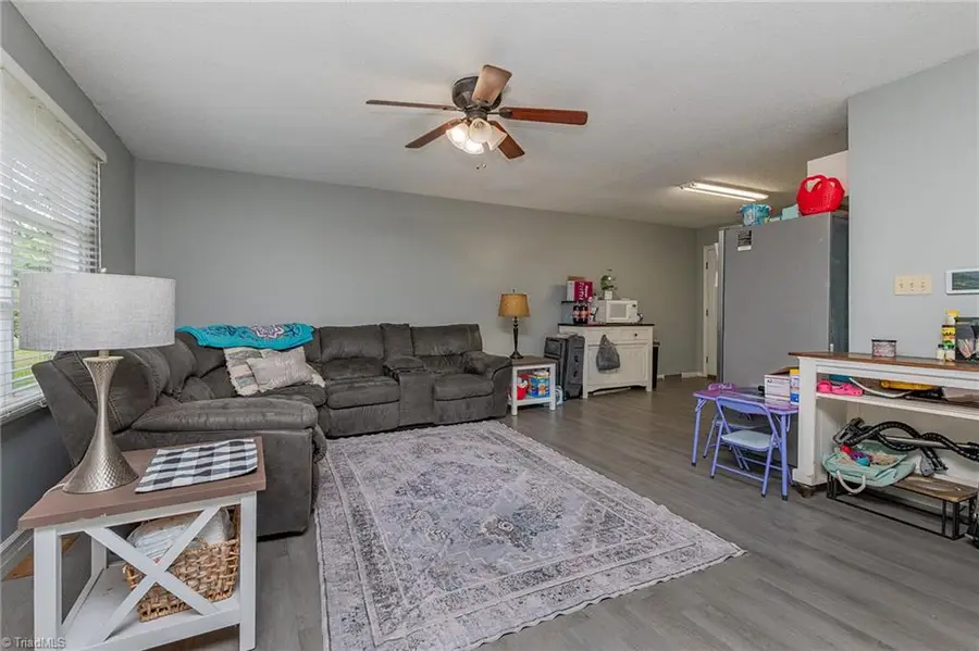 688 Shoreline Drive, Lexington, NC 27292 - #2