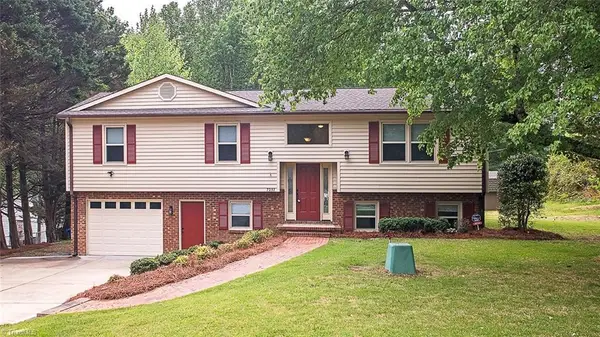 7257 Sleepy Hollow Drive, Archdale, NC 27263