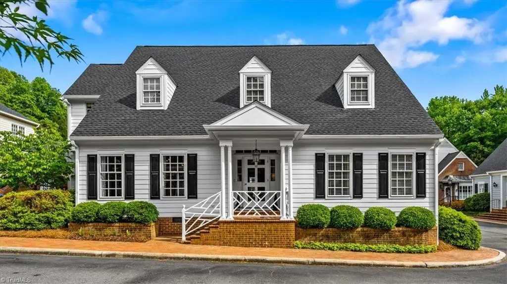 12 Charleston Square, Greensboro, NC 27408 - #1