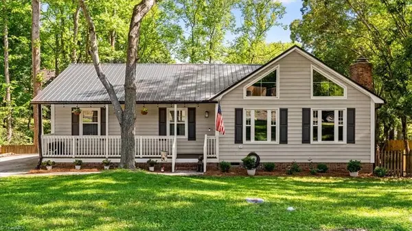 109 Brookleigh Court, Trinity, NC 27370