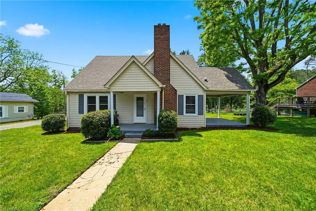 210 Valdese Drive, Morganton, NC 28690 - #1