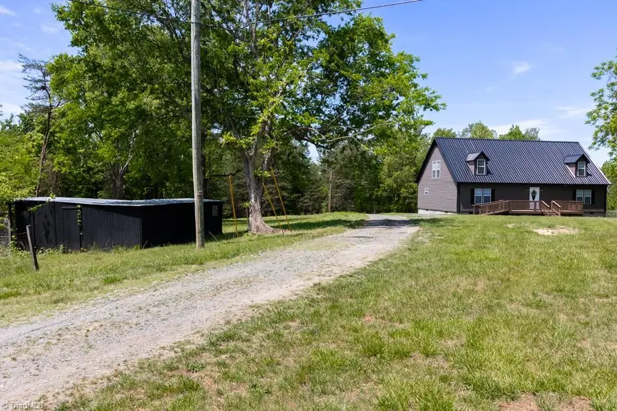 258 Buttercup Road, Eden, NC 27288 - #3