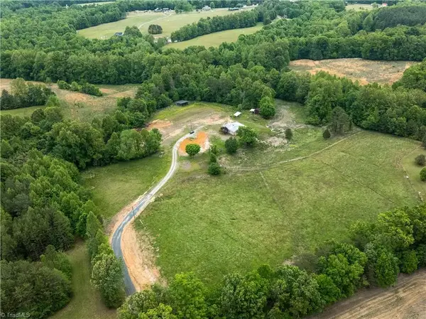 4275 Grubbs Road, Walkertown, NC 27051