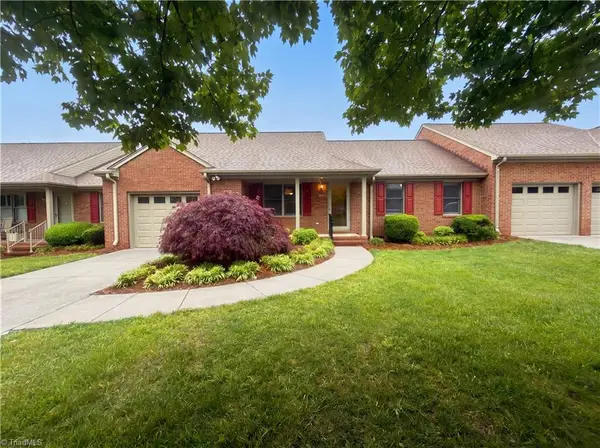 1911 Meadow Green Drive, Graham, NC 27253