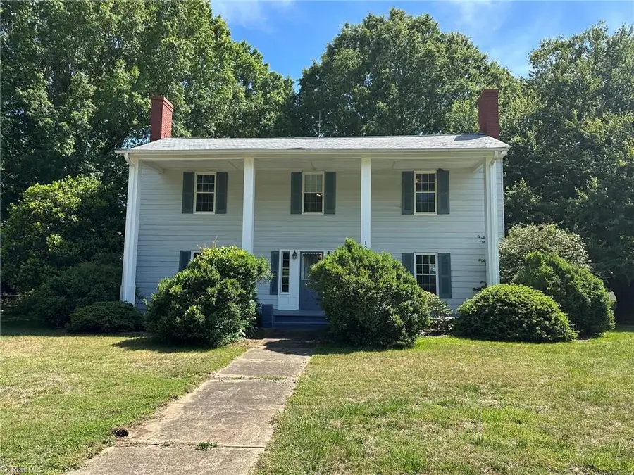 1217 W Main Street, Yadkinville, NC 27055 - #2