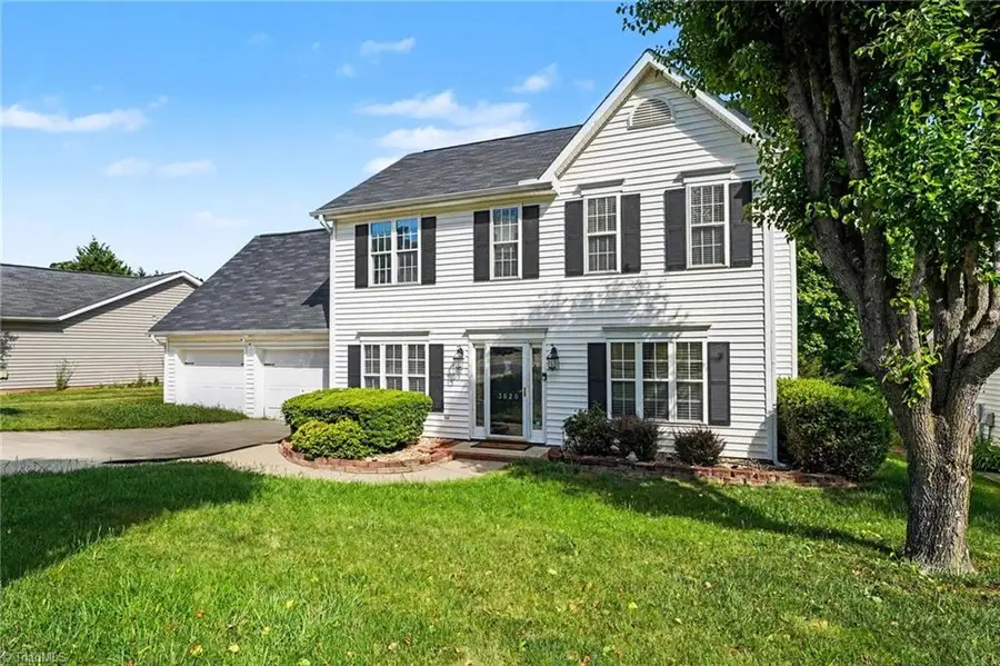 3820 Hunt Chase Drive, Greensboro, NC 27407 - #3