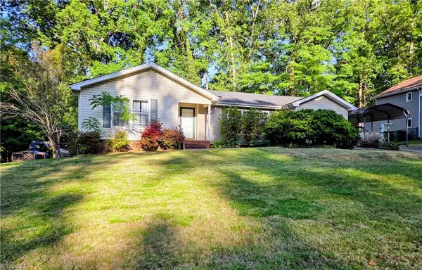 516 Dogwood Court, High Point, NC 27260