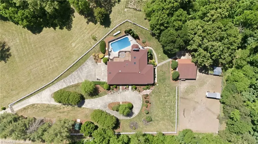 6580 Old Valley School Road, Kernersville, NC 27284 - #3