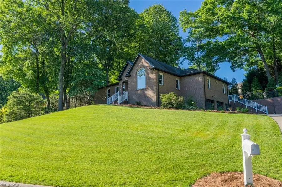 200 Worthland Court, Winston Salem, NC 27103 - #2