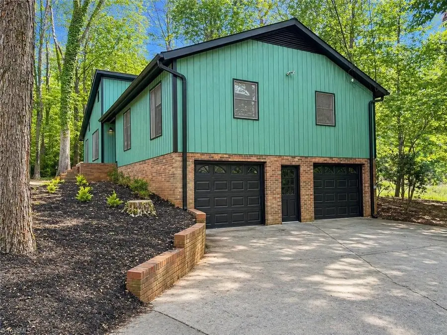 3614 Kingston Road, Winston Salem, NC 27106 - #3